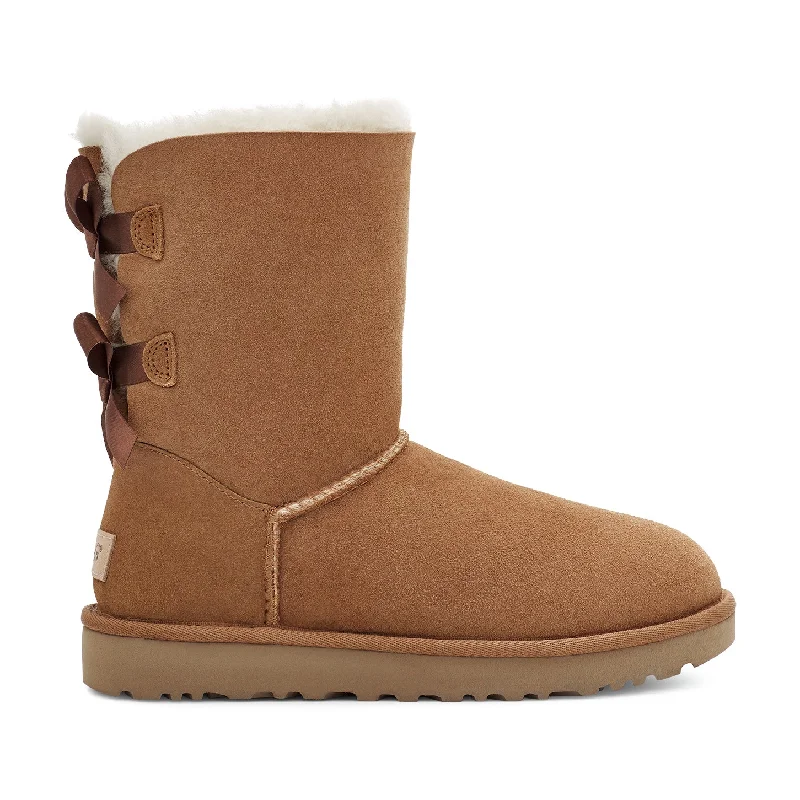 UGG Women's Bailey Bow II Chestnut